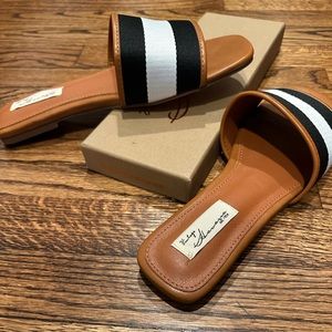 Brand new Vintage Havana Women’s size 10 sandals